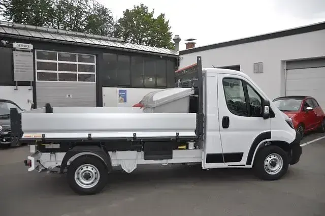 Gebraucht Fiat Ducato 140 PS (102 kW) 2023 Bianco Van