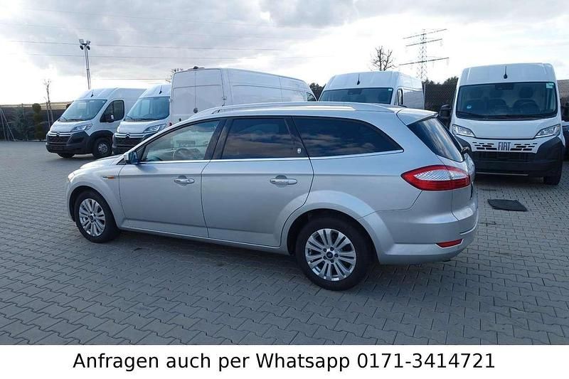 Gebraucht Ford Mondeo Ghia 116 PS (85 kW) 2009 Silber Kombi