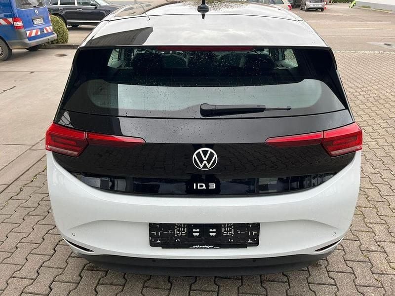 Gebraucht VW ID.3 Pro 106 kW (145 PS) 2021 Weiß Kleinwagen