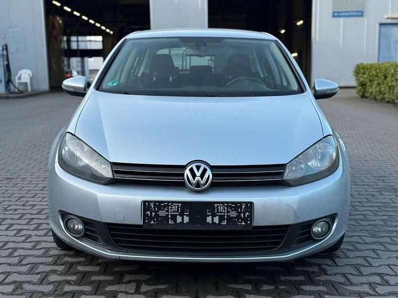 Gebraucht VW Golf VII Move 105 PS (77 kW) 2012 Silber Limousine