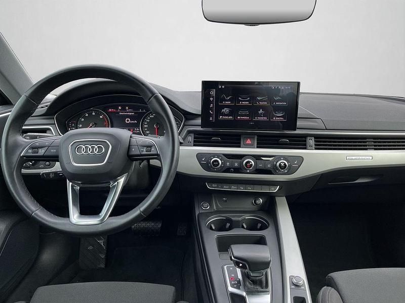Gebraucht Audi A5 Sportback Advanced Plus 204 PS (150 kW) 2022 Mythosschwarz metallic Kleinwagen
