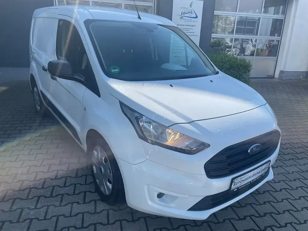 Gebraucht Ford Transit Connect 120 PS (88 kW) 2021 Weiß Van / Kleinbus