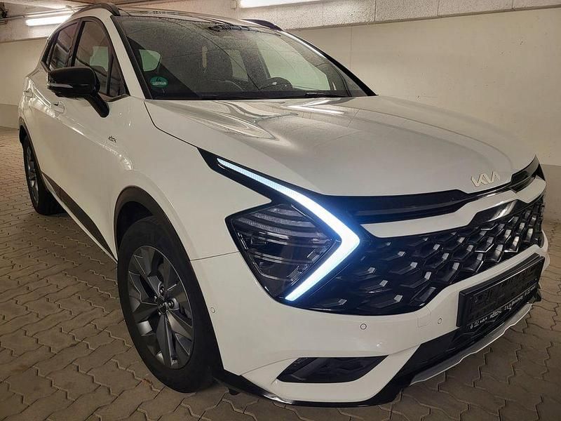 Weiß Gebraucht 2022 Kia Sportage GT-Line SUV | 24.900 € - Bild 1/4