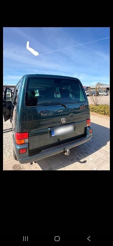 Second-hand VW T4 102 CP (75 kW) 2002 Verde Van