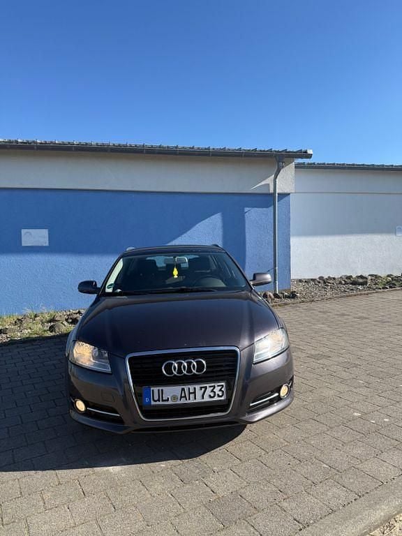 Gebraucht Audi A3 S-Line 140 PS (102 kW) 2012 Andere farben Kleinwagen