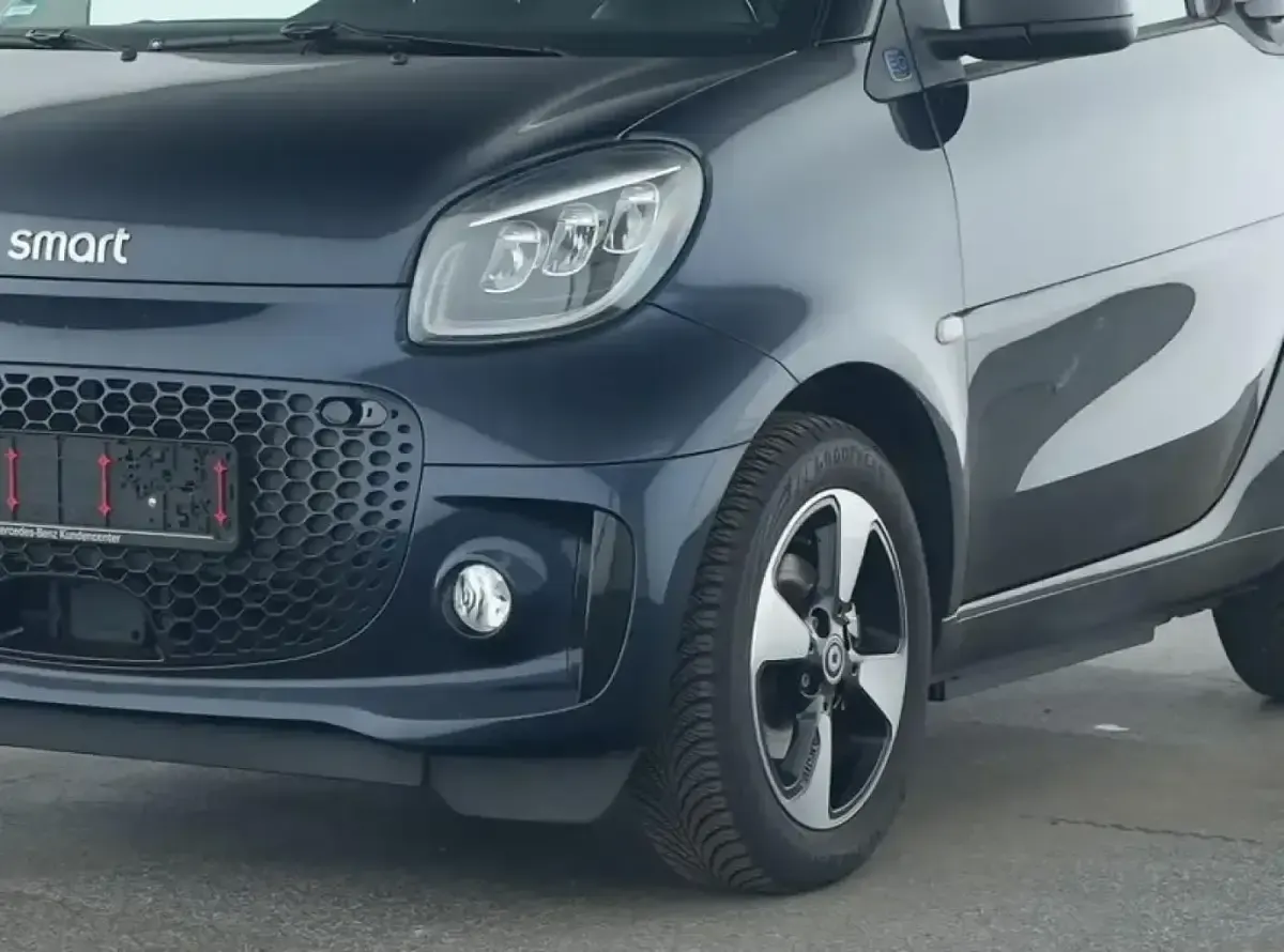 Gebraucht Smart ForTwo Coupé Passion Exclusive 60 kW (82 PS) 2024 Blau Coupé