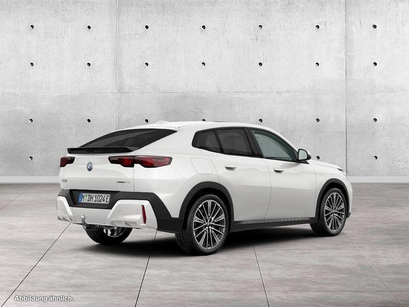 Neu BMW iX2 Sport Line 150 kW (204 PS) 2026 Weiß SUV