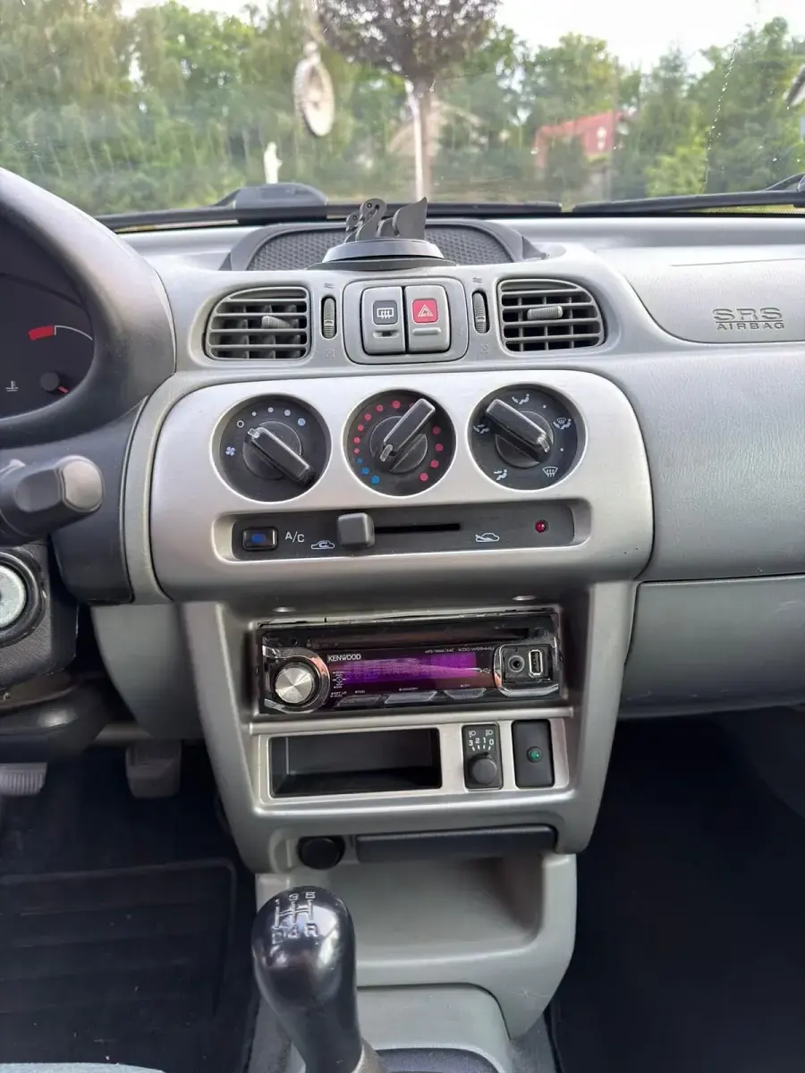 Gebraucht Nissan Micra 54 PS (39 kW) 2000 Grün Kleinwagen