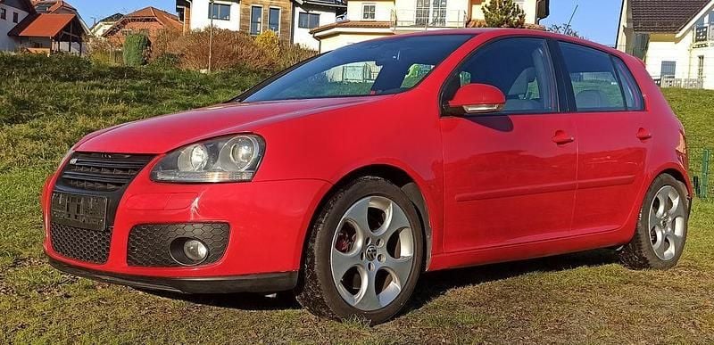 Rot Gebraucht 2006 VW Golf V GTI Limousine | 2.800 € (Superpreis) - Bild 1/4