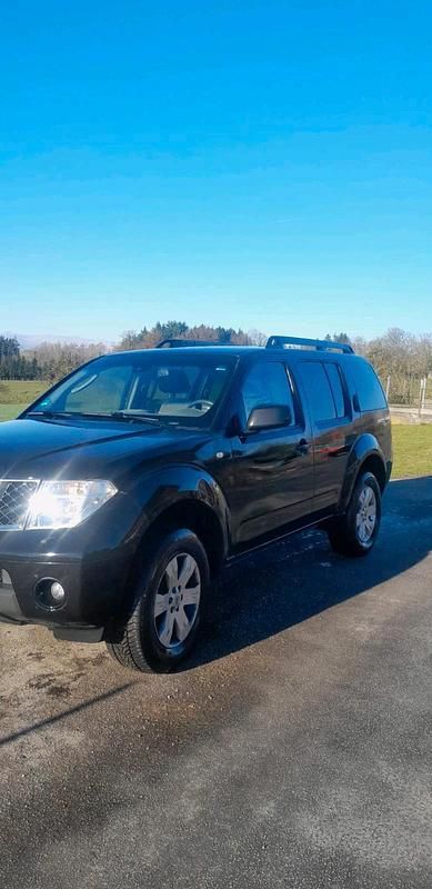 Schwarz Gebraucht 2008 Nissan Pathfinder SUV | 5.000 € - Bild 1/4