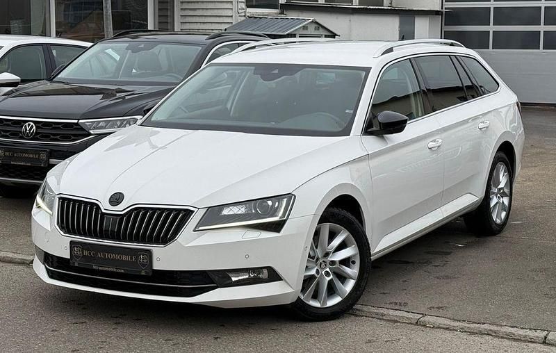 Gebraucht Skoda Superb Style 150 PS (110 kW) 2018 Weiß Kombi