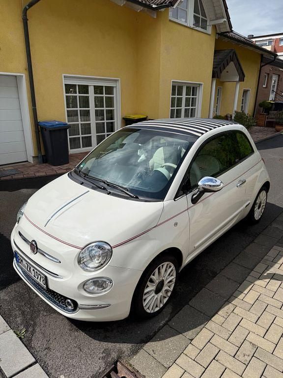 Weiß Gebraucht 2019 Fiat 500 Dolcevita Kleinwagen | 9.850 € (Fairer Preis) - Bild 1/4