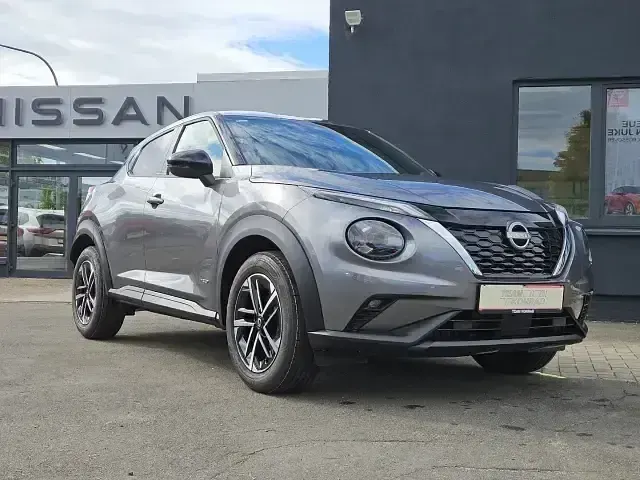 Neu Nissan Juke N-Connecta 114 PS (83 kW) 2026 Grau SUV
