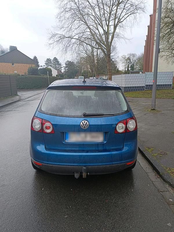 Gebraucht VW Golf V 140 PS (102 kW) 2007 Blau Limousine