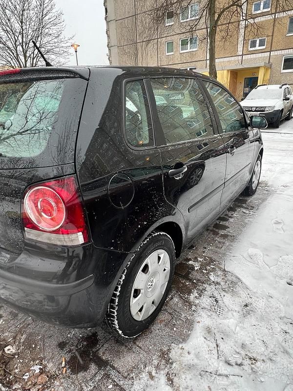 Gebraucht VW Polo 96 PS (70 kW) 2009 Schwarz Kleinwagen