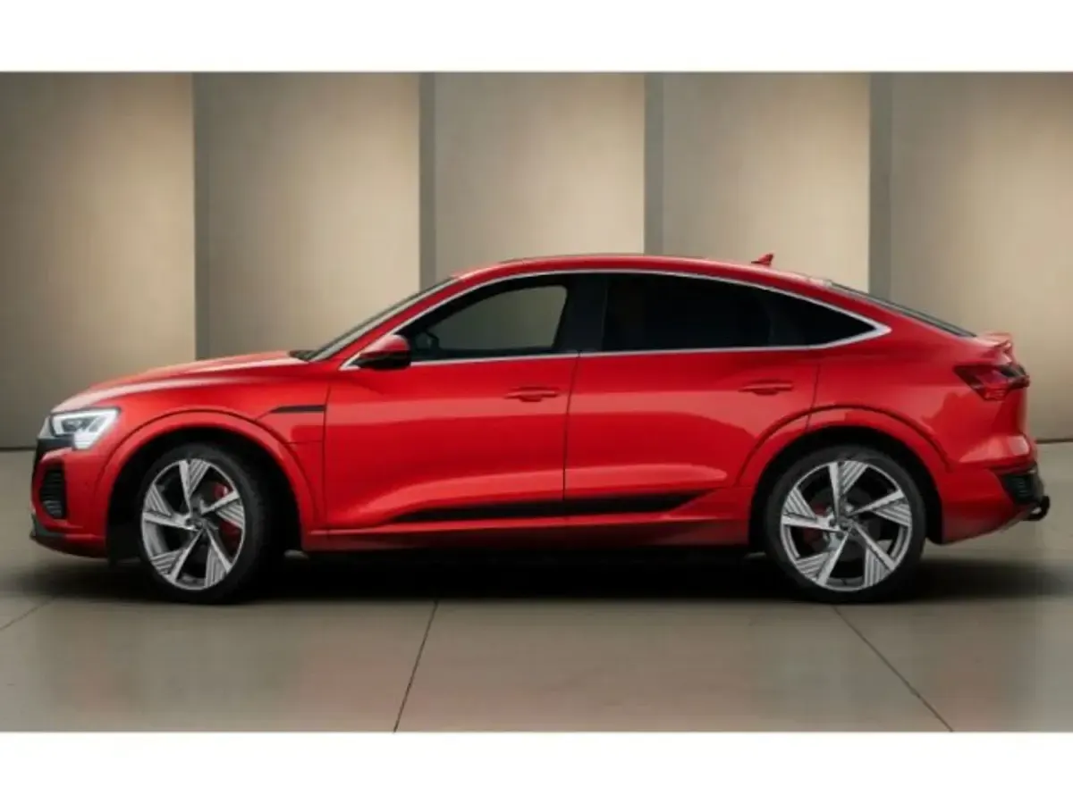 Gebraucht Audi Q8 Sportback e-tron S-Line 300 kW (408 PS) 2024 SUV