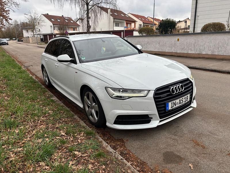 Gebraucht Audi A6 Comfort 190 PS (139 kW) 2016 Weiß Kombi