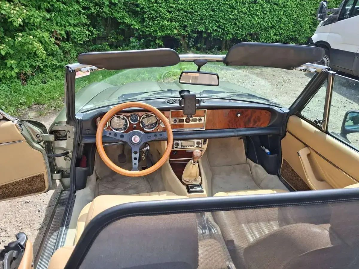 Gebraucht Fiat 124 Spider 80 PS (58 kW) 1979 Grün Cabrio