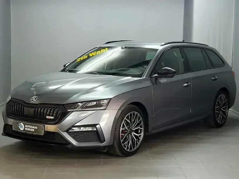 Gebraucht Skoda Octavia RS 200 PS (147 kW) 2023 5x graphitegrau metallic (metallic) Kombi