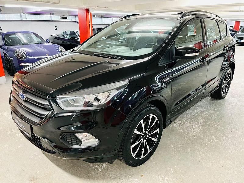 Schwarz Gebraucht 2018 Ford Kuga ST-Line SUV | 13.500 € (Superpreis) - Bild 1/4