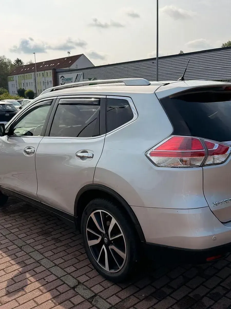 Gebraucht Nissan X-Trail 360º 131 PS (96 kW) 2016 Silber SUV