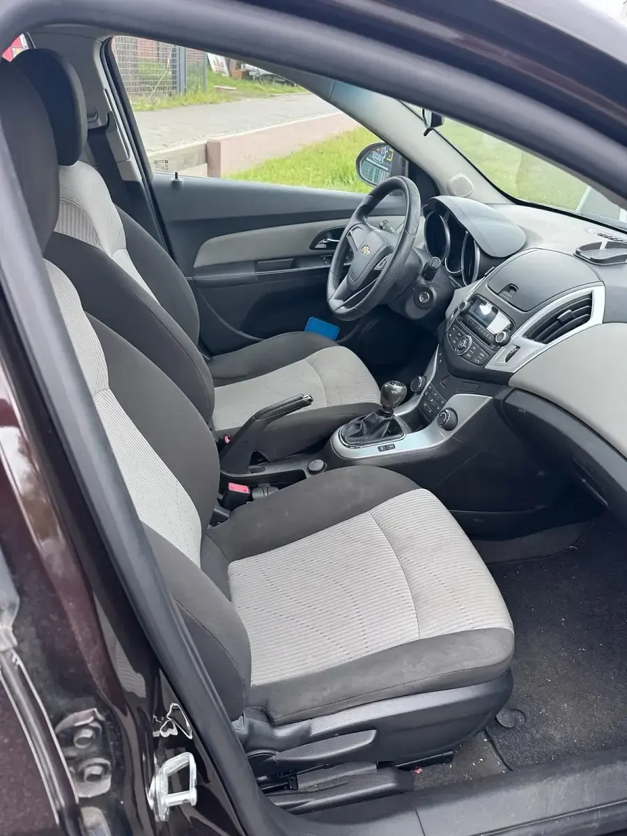 Gebraucht Chevrolet Cruze 140 PS (102 kW) 2014 Braun Kombi