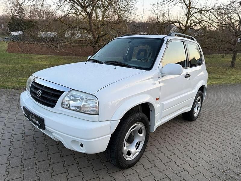 Gebraucht Suzuki Grand Vitara Comfort 94 PS (69 kW) 2002 Weiß SUV