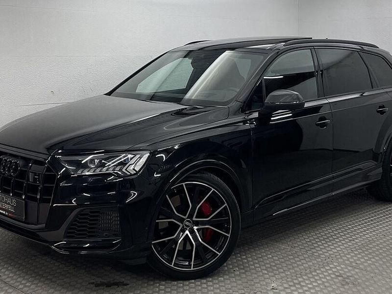 Mythosschwarz (metallic) Gebraucht 2022 Audi SQ7 Ambiente SUV | 72.700 € (Fairer Preis) - Bild 1/4