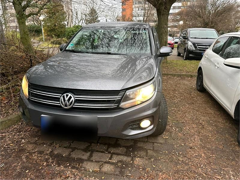 Gebraucht VW Tiguan 140 PS (102 kW) 2012 Grau SUV