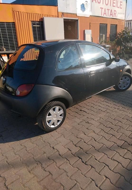 Second-hand Ford Ka 55 CP (40 kW) 2005 Albastru Hatchback