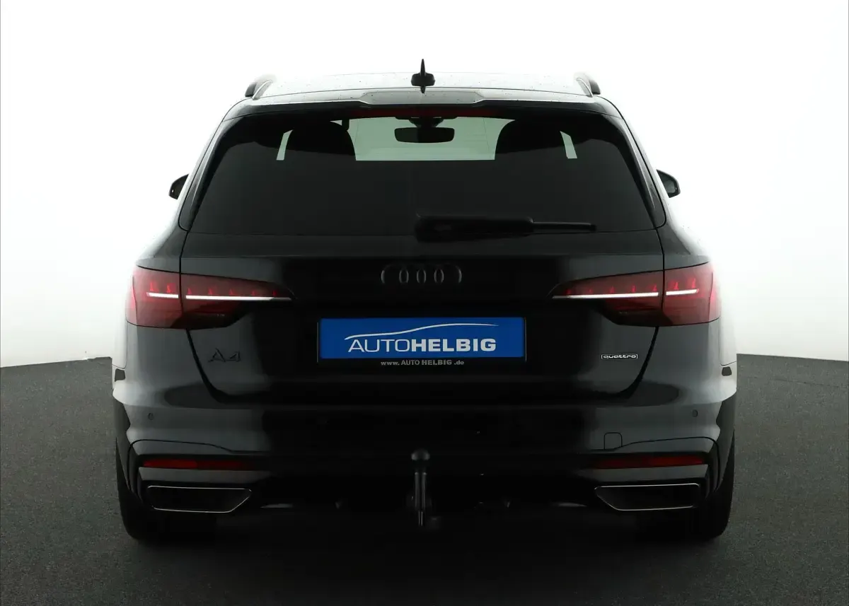 Gebraucht Audi A4 S-Line 265 PS (194 kW) 2025 Mythosschwarz metallic Limousine