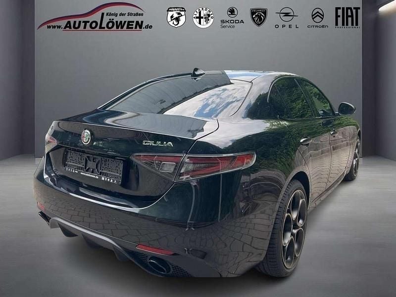 Uusi Alfa Romeo Giulia 280 HP (205 kW) 2025 Musta Sedan