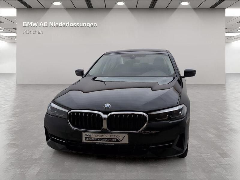 Gebraucht BMW 530e 292 PS (214 kW) 2021 Schwarz Limousine
