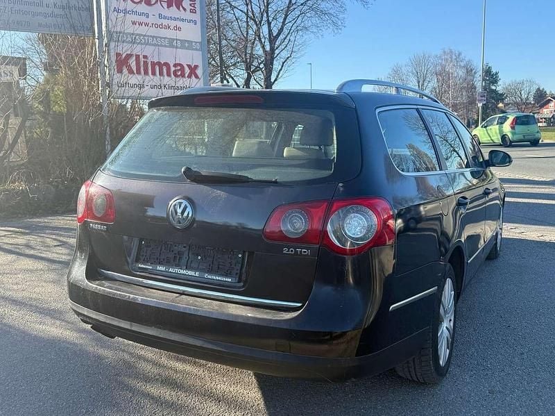 Gebraucht VW Passat Highline 140 PS (102 kW) 2006 Deep black perleffekt Kombi
