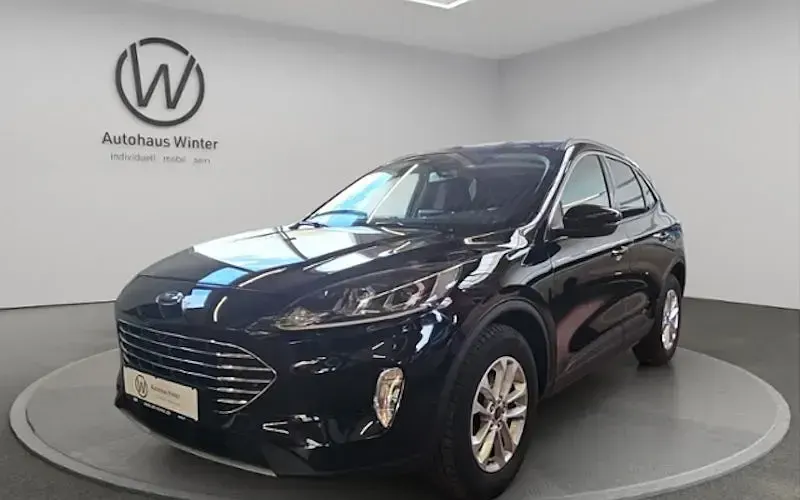 Gebraucht Ford Kuga Titanium 120 PS (88 kW) 2022 Schwarz SUV