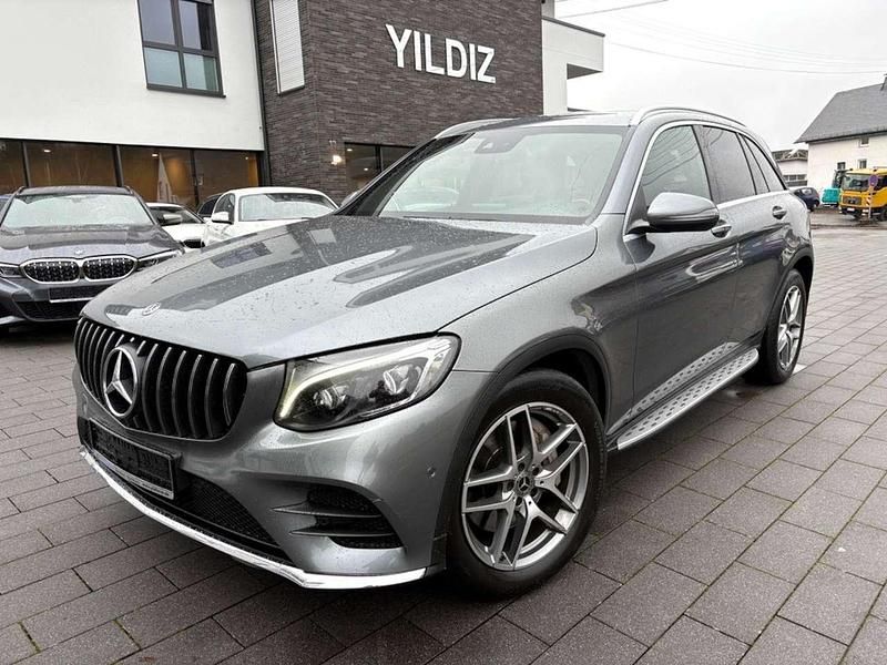 Gebraucht Mercedes GLC220 AMG 170 PS (125 kW) 2018 Grau SUV