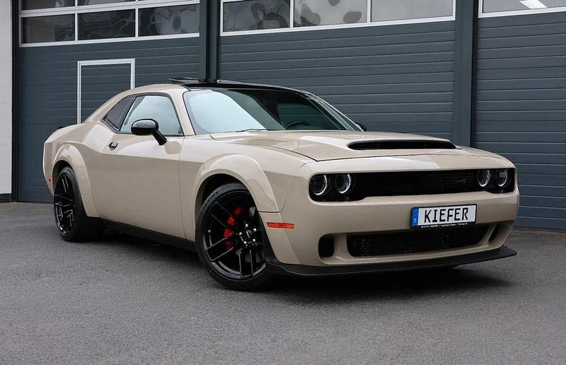 Sand Gebraucht 2023 Dodge Challenger Coupé | 43.950 € (Etwas zu teuer) - Bild 1/4