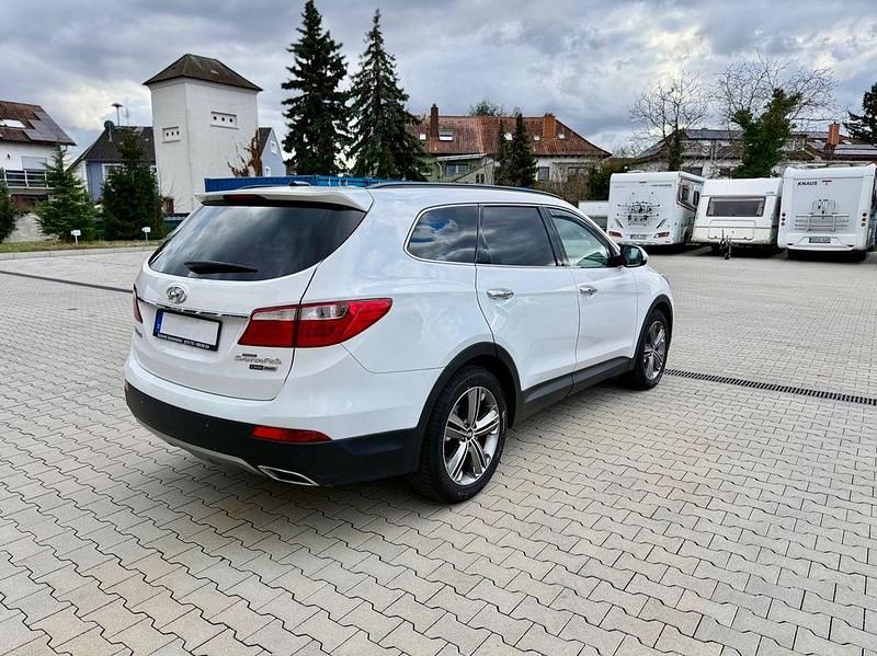 Gebraucht Hyundai Grand Santa Fe Premium 197 PS (144 kW) 2014 Weiß SUV