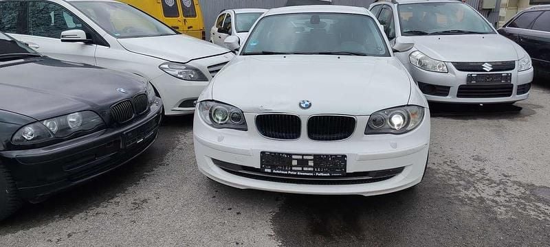 Gebraucht BMW 118 143 PS (105 kW) 2010 Alpinweiss iii Kleinwagen