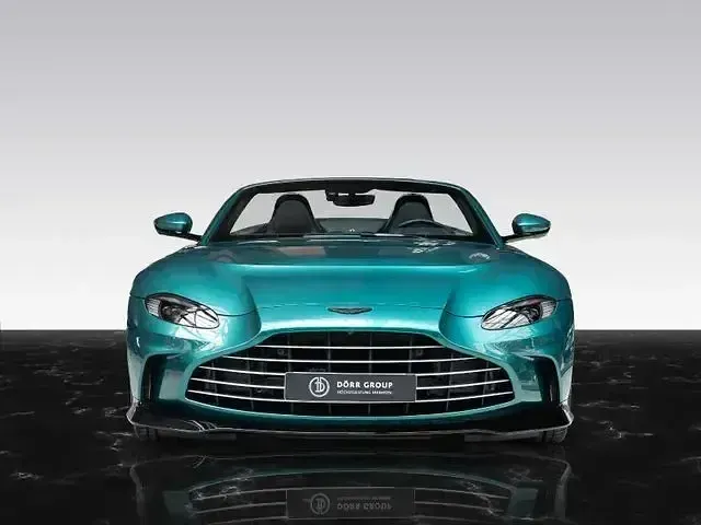 Gebraucht Aston Martin V12 Vantage 700 PS (514 kW) 2023 Grün Cabrio