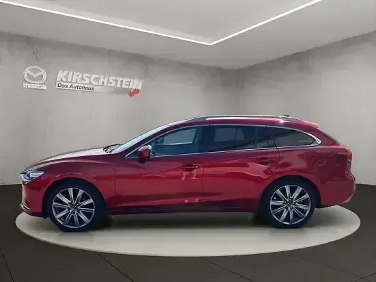 Gebraucht Mazda 6 Sports-Line 194 PS (142 kW) 2021 Magmarot metallic (metallic) Kombi