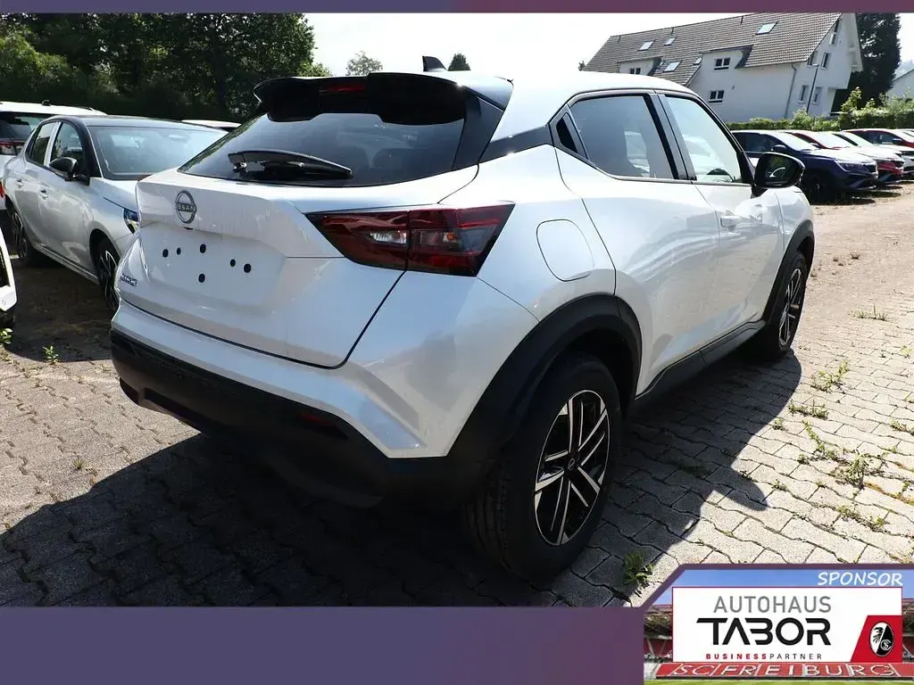 Neu Nissan Juke N-Connecta 114 PS (83 kW) 2026 Weiss SUV