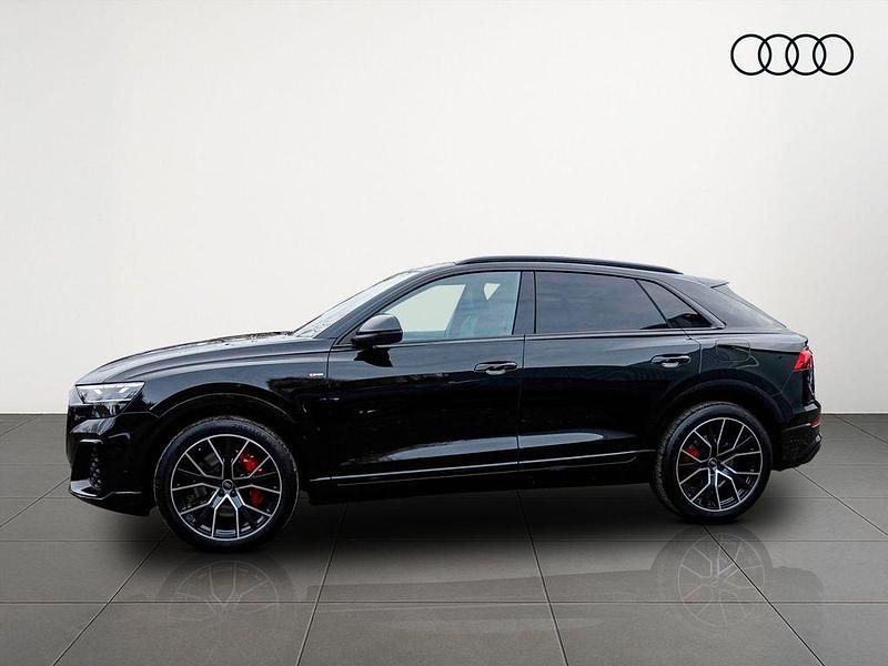 Neu Audi Q8 S-Line 394 PS (289 kW) 2025 Schwarz SUV