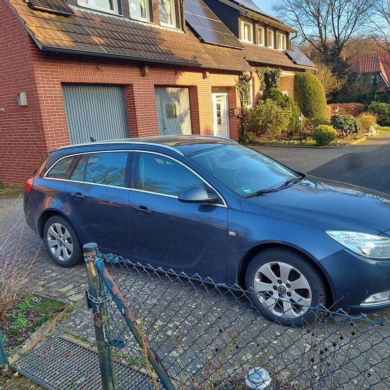 Gebraucht Opel Insignia Edition 140 PS (102 kW) 2009 Blau Kombi