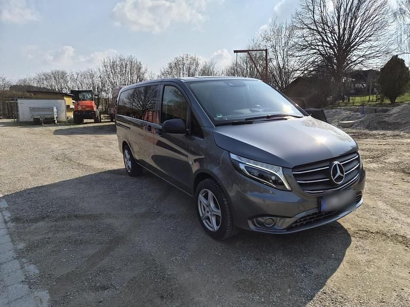 Gebraucht Mercedes Vito 190 PS (139 kW) 2021 Grau Van