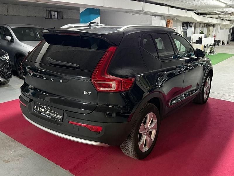 Gebraucht Volvo XC40 Core 163 PS (119 kW) 2024 Onyx black SUV