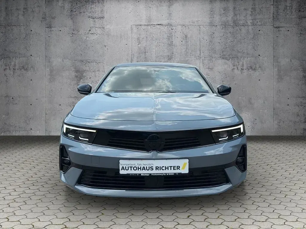 Gebraucht Opel Astra 145 PS (106 kW) 2026 Grau Kombi