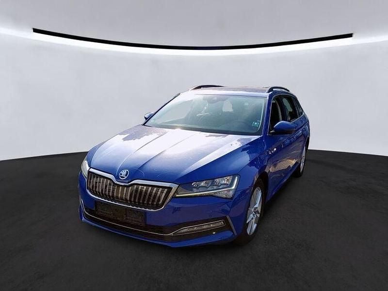 Blau Gebraucht 2021 Skoda Superb | 19.900 € (Superpreis) - Bild 1/2