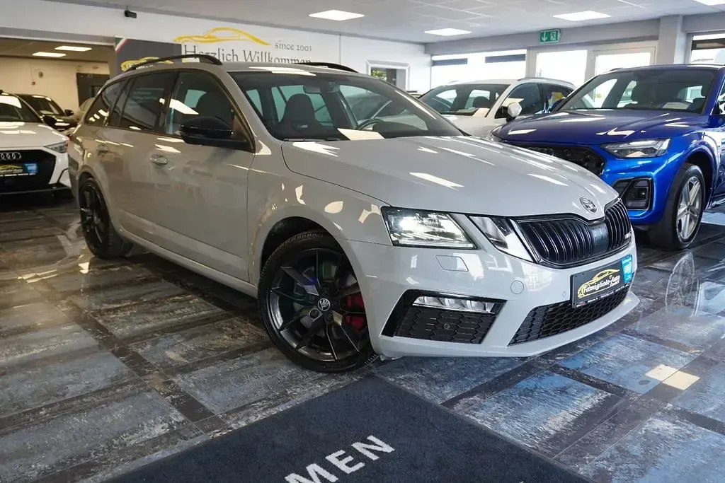 Gebraucht Skoda Octavia RS 230 PS (169 kW) 2018 Grau Kombi
