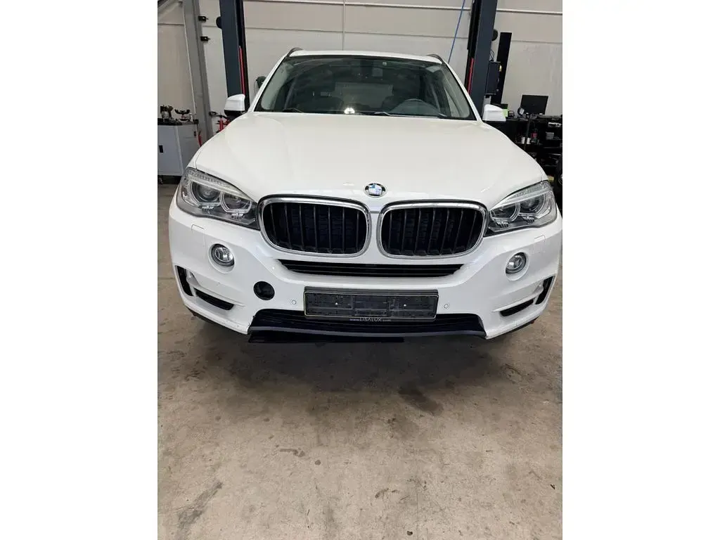 Gebraucht BMW X5 258 PS (189 kW) 2014 Weiß SUV